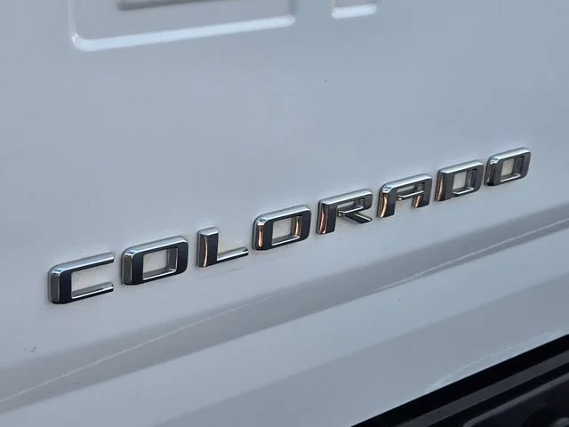 Used 2022 Summit White Chevrolet LT image 15