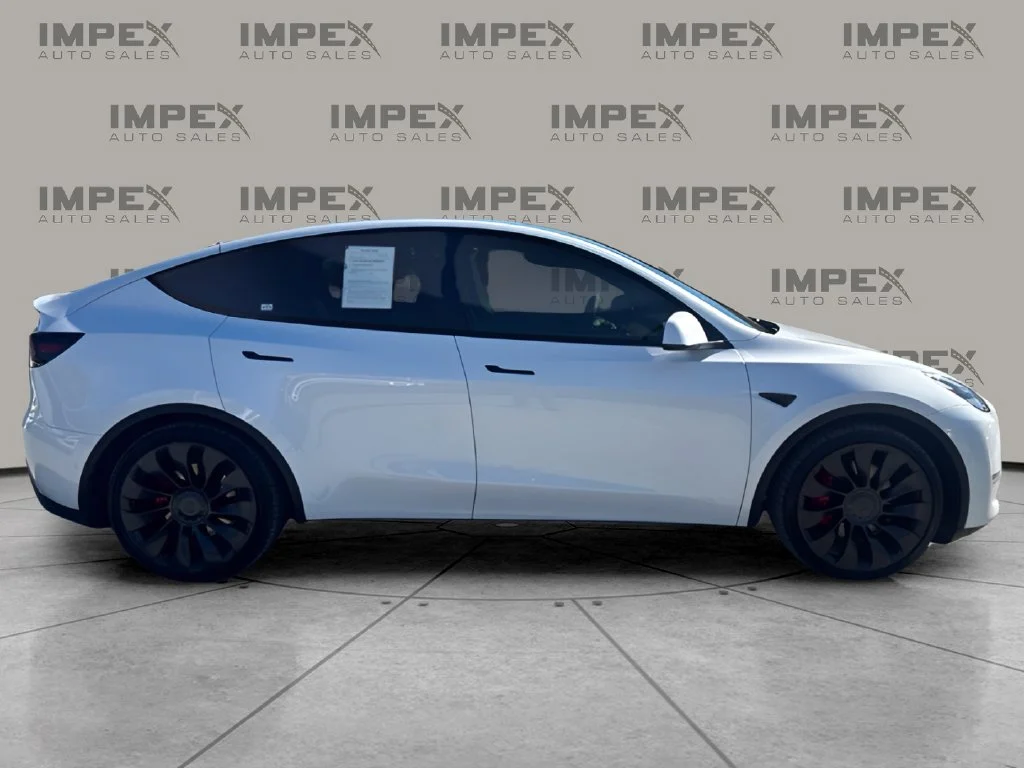 Used 2022 White Tesla Performance image 7