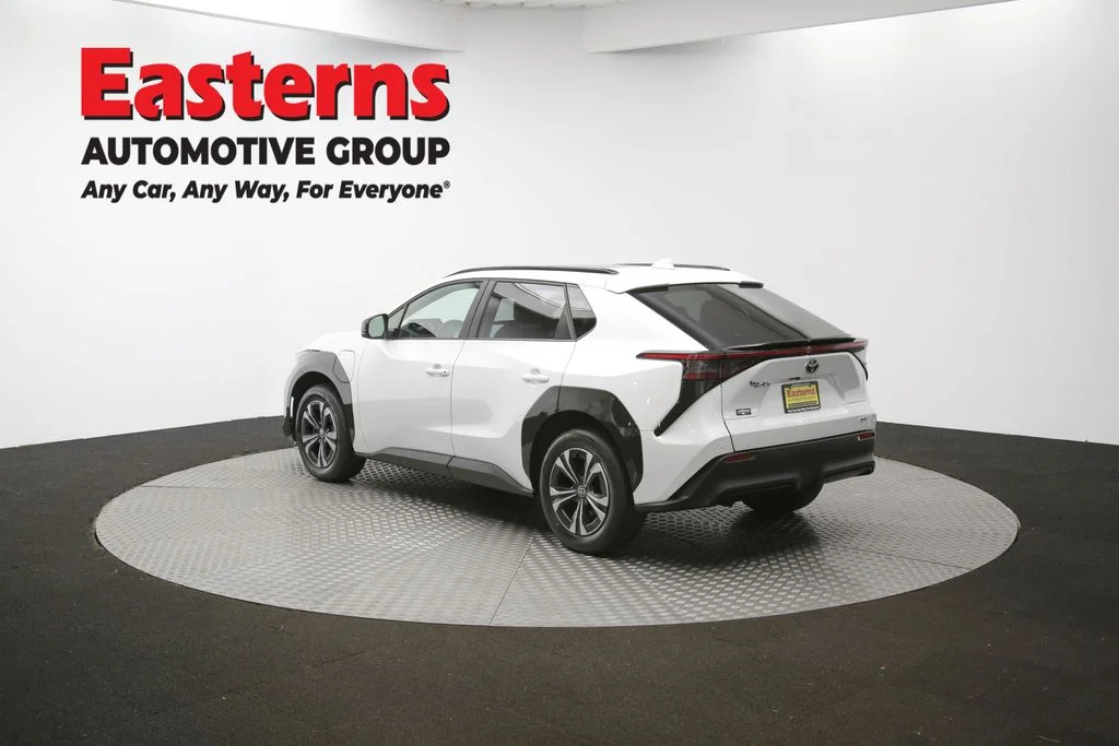 Used 2023 White Toyota XLE image 63