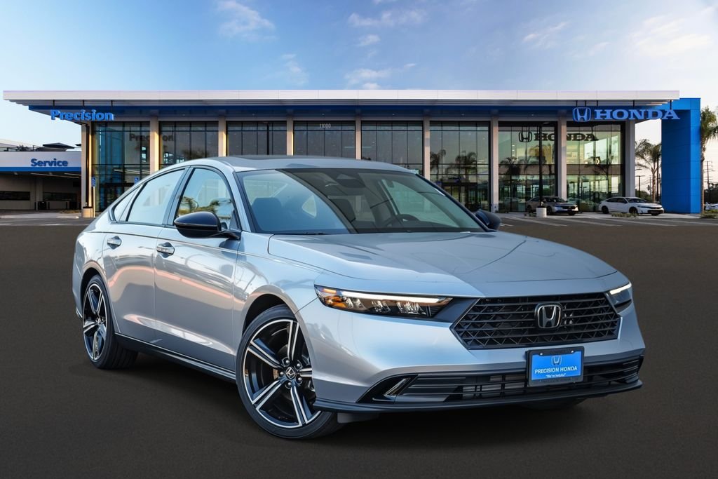New 2026 Solar Silver Metallic Honda SE image 1