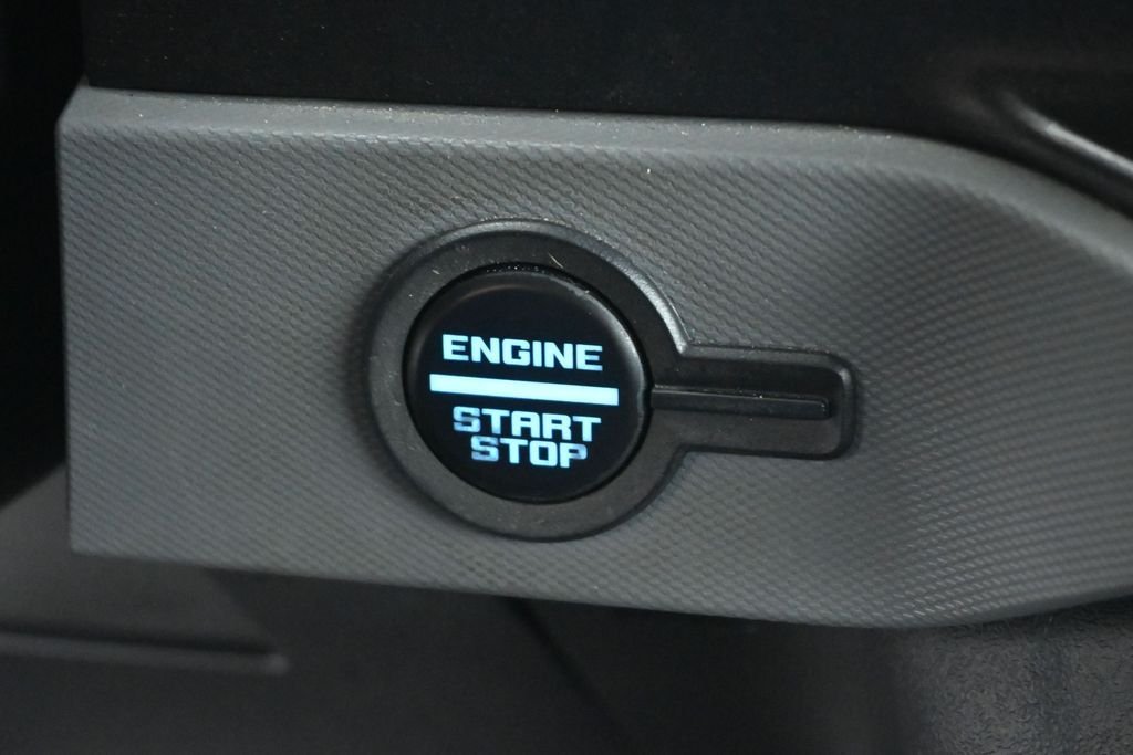 Used 2023 Silver Ford Black Diamond image 11