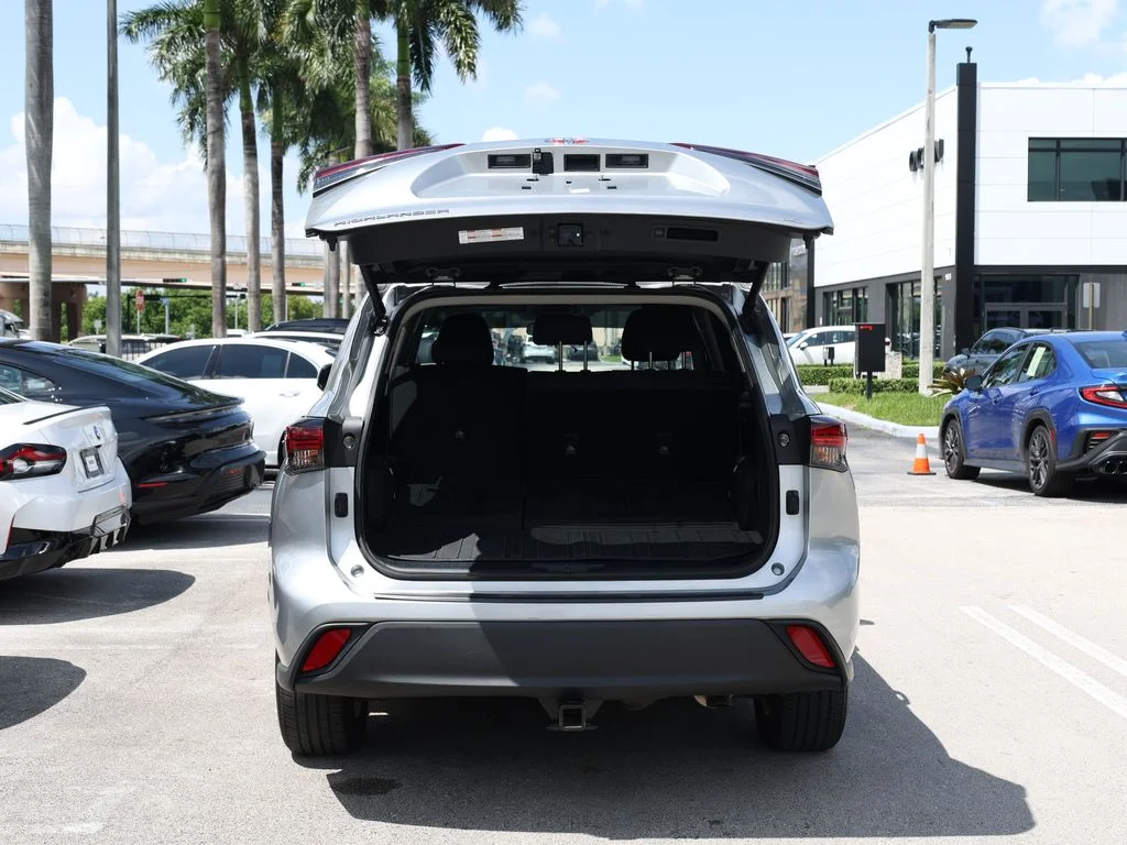 Used 2024 Silver Toyota LE image 7