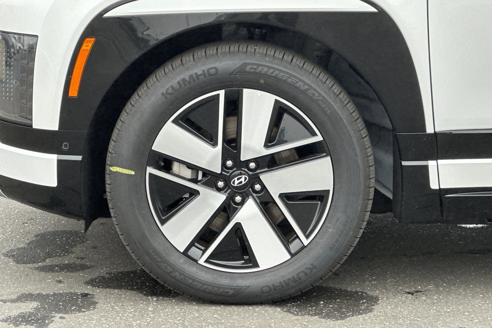 New 2026 Snow White Pearl Hyundai SEL image 57