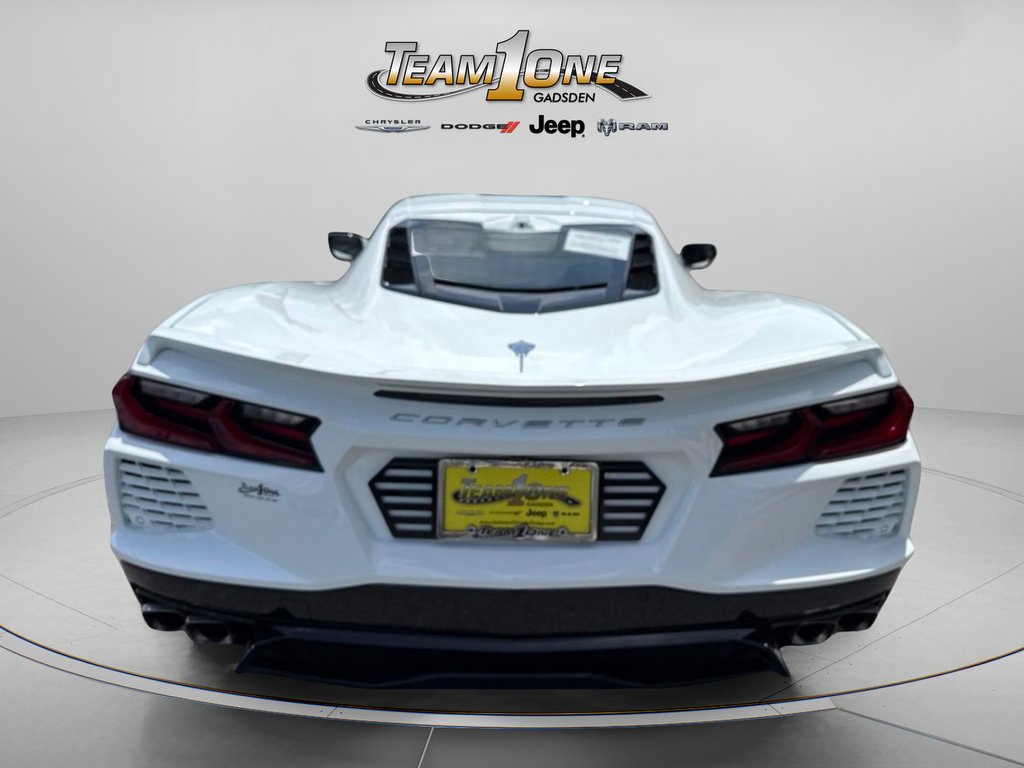 Used 2022 Arctic White Chevrolet 2LT image 4