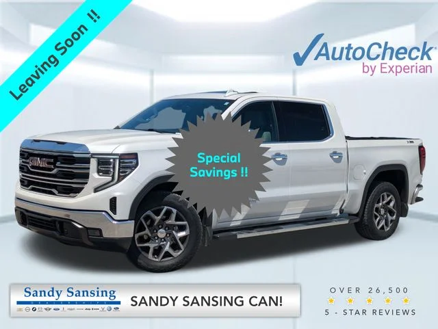 Used 2023 White GMC SLT image 1