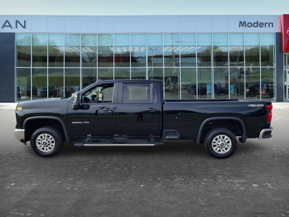 Used 2026 Black Chevrolet LT image 8
