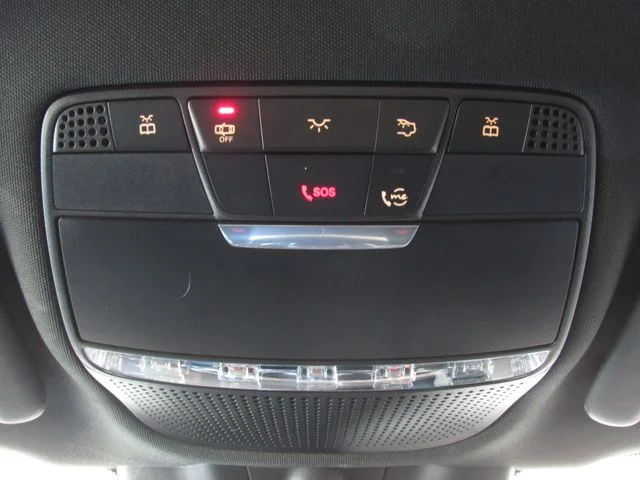 2022 Mercedes-Benz GLC GLC300 - Photo 28