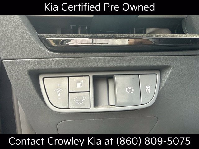 Certified Used 2024 Gray Kia Wind image 16