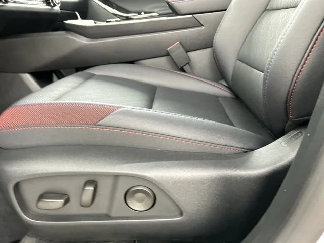 2026 Chevrolet Equinox RS - Photo 23
