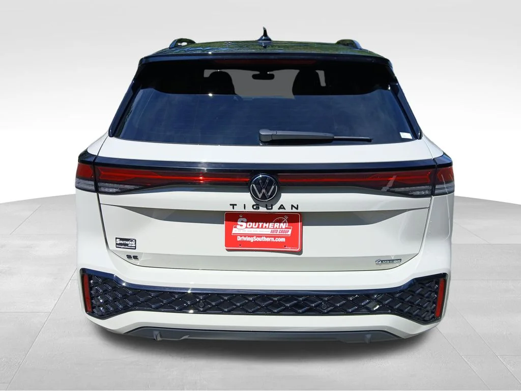 Used 2026 Beige Volkswagen SE R-Line Black image 4