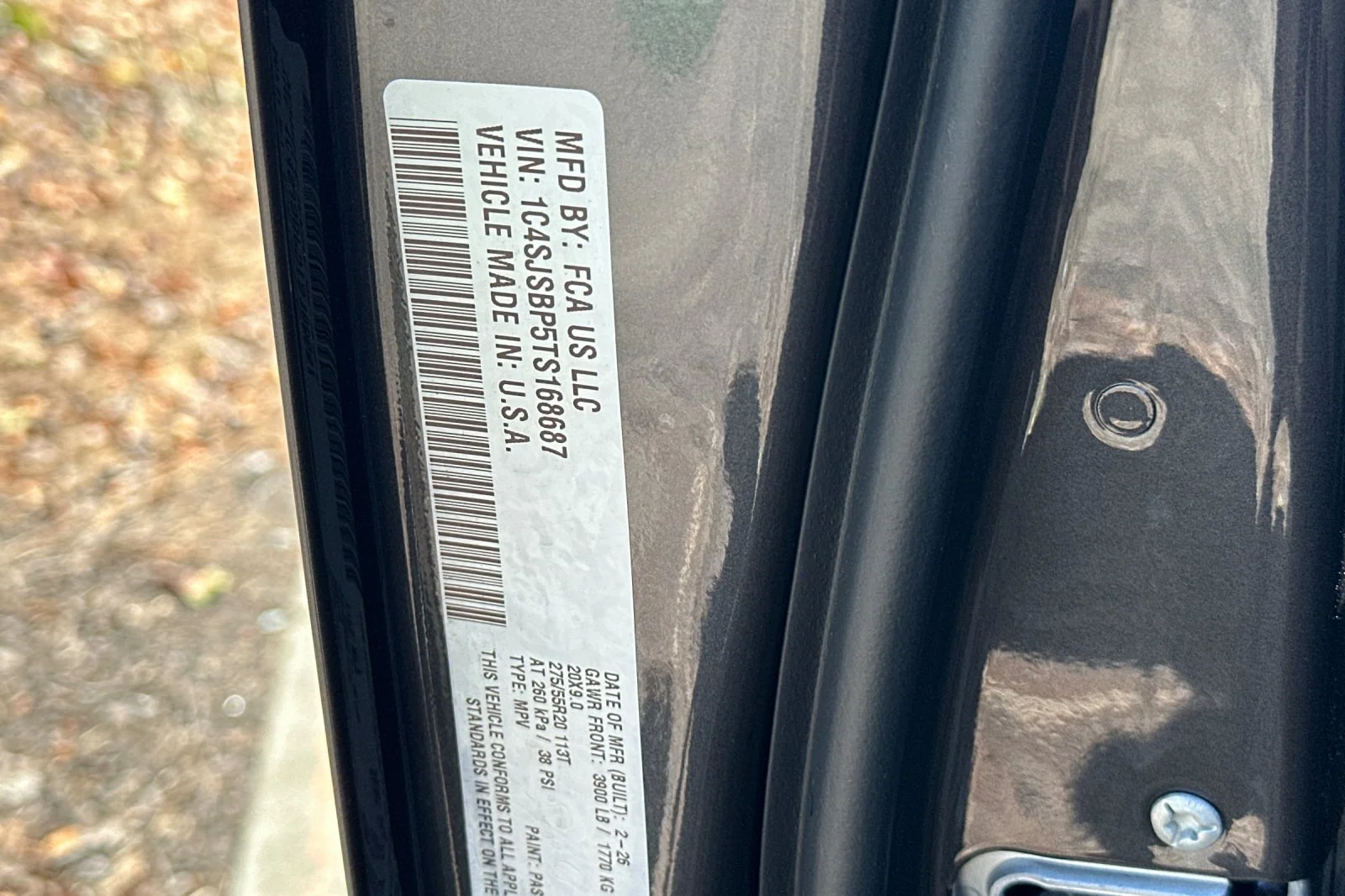 New 2026 Baltic-Gray Metallic Clear-Coat Exterior Paint Jeep Limited Altitude image 29