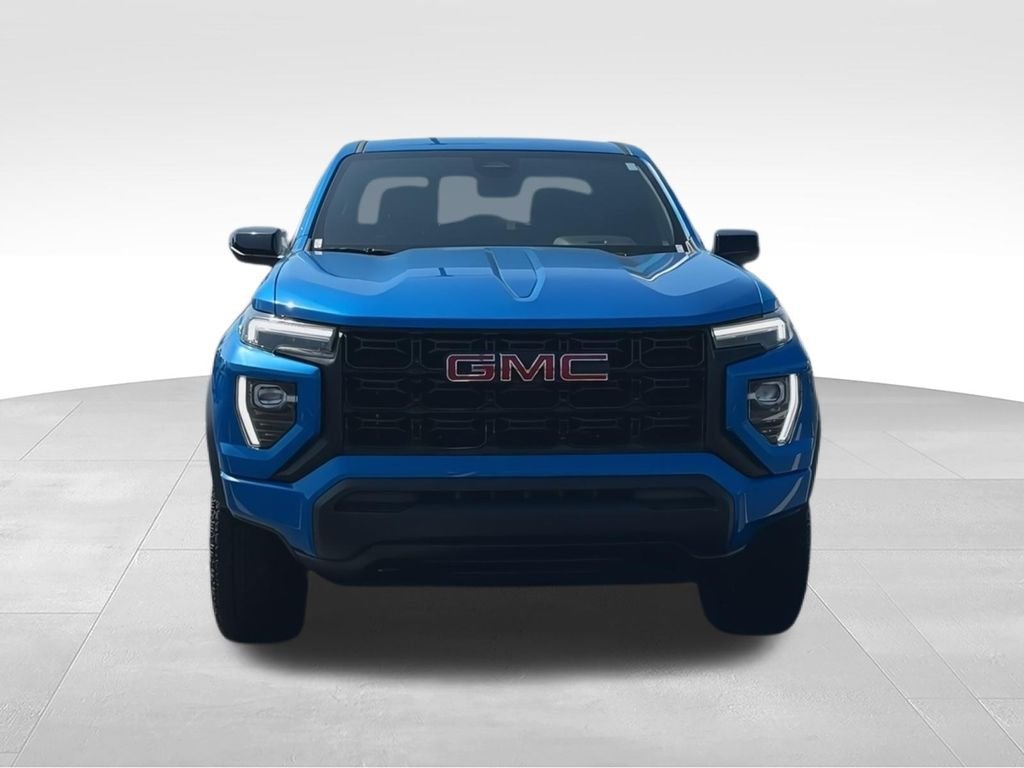 Used 2024 Blue GMC Elevation image 3