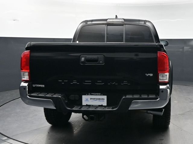Used 2017 Black Toyota SR5 image 6