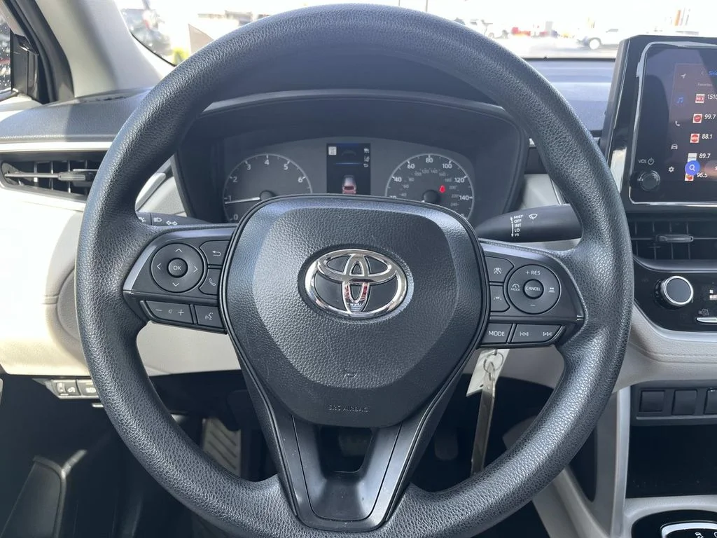 Used 2025 Black Toyota L image 15