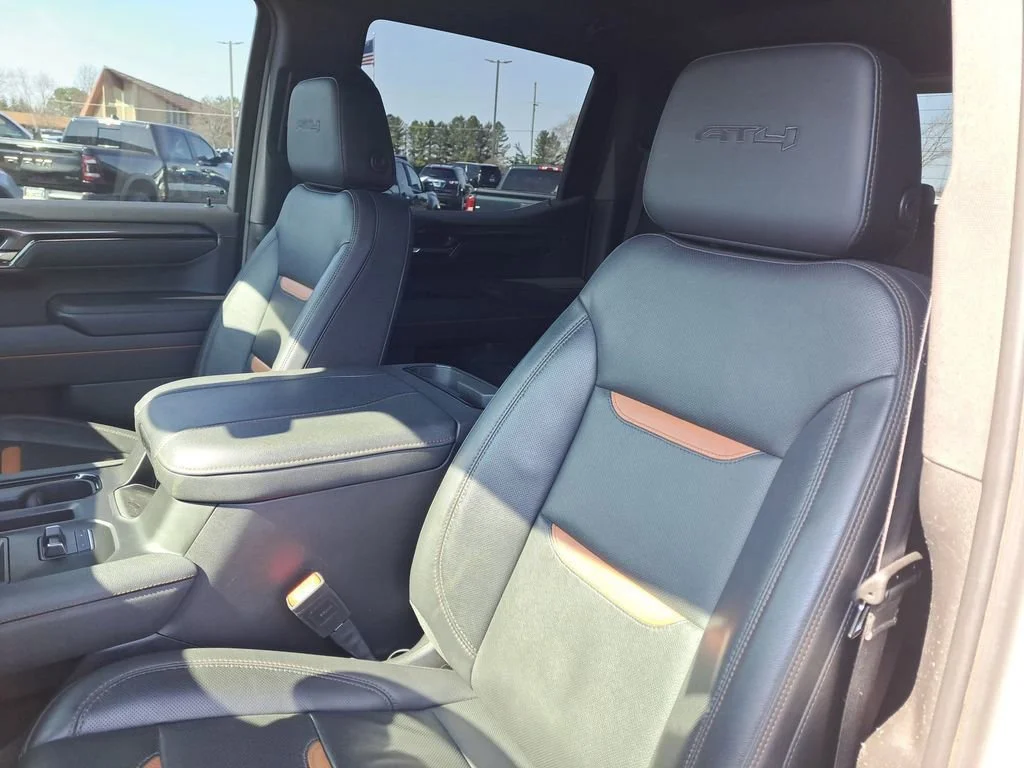 Used 2023 Summit White GMC AT4 image 5