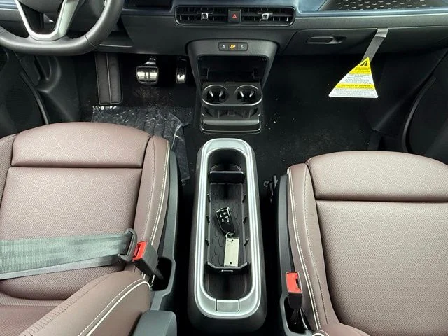 New 2025 Black Volkswagen PRO S RWD 1-Auto image 18