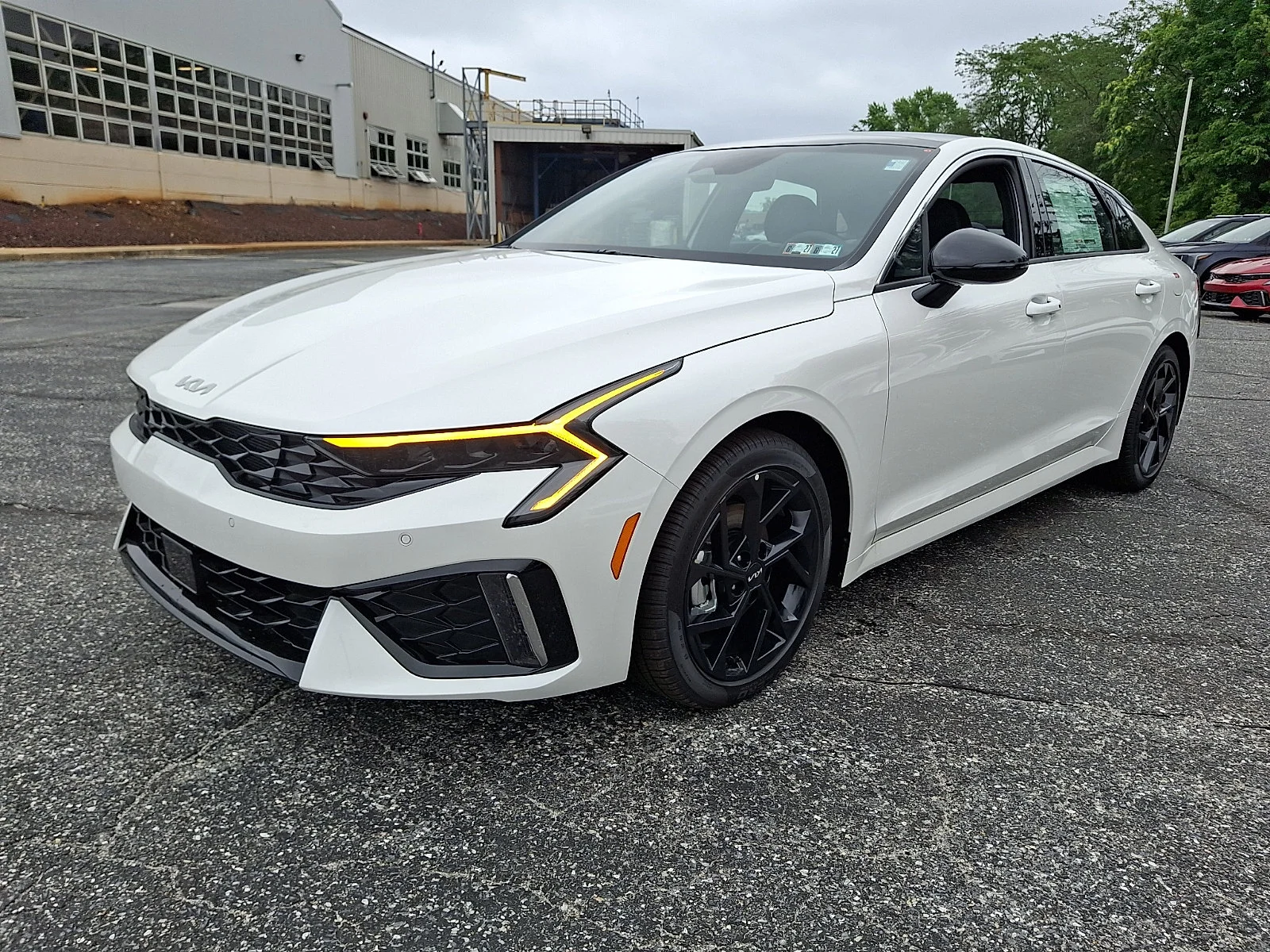 New 2026 White Kia GT-Line image 4
