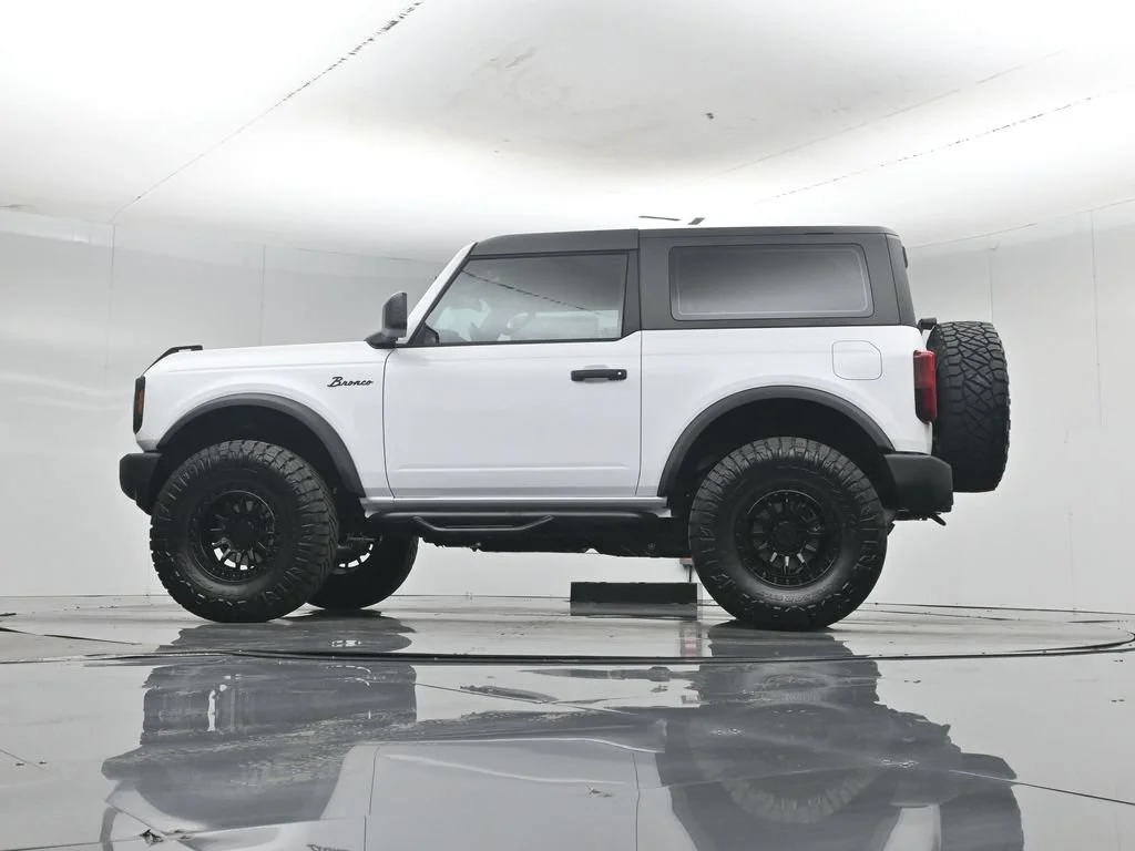 New 2026 Oxford White Ford Base image 50