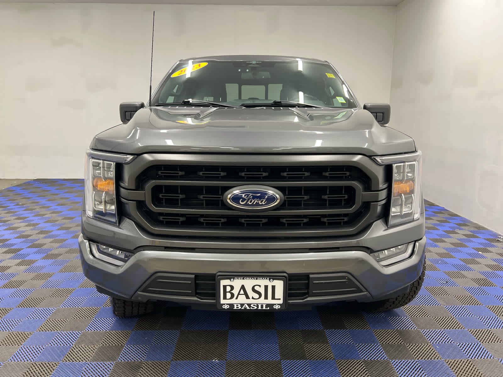 Used 2023 Carbonized Gray Ford XLT image 8