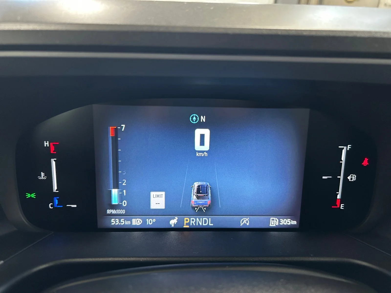 New 2026 Carbonized Grey Metallic Ford Outer Banks image 19