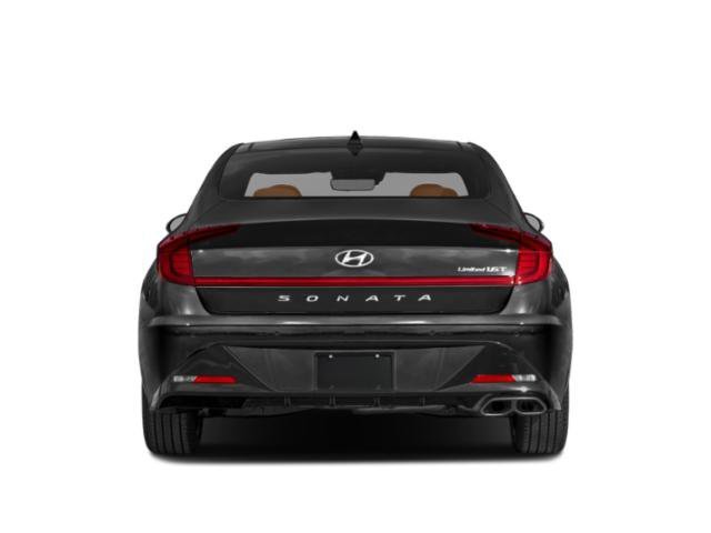 Used 2023 Ultimate Red Hyundai Limited image 8