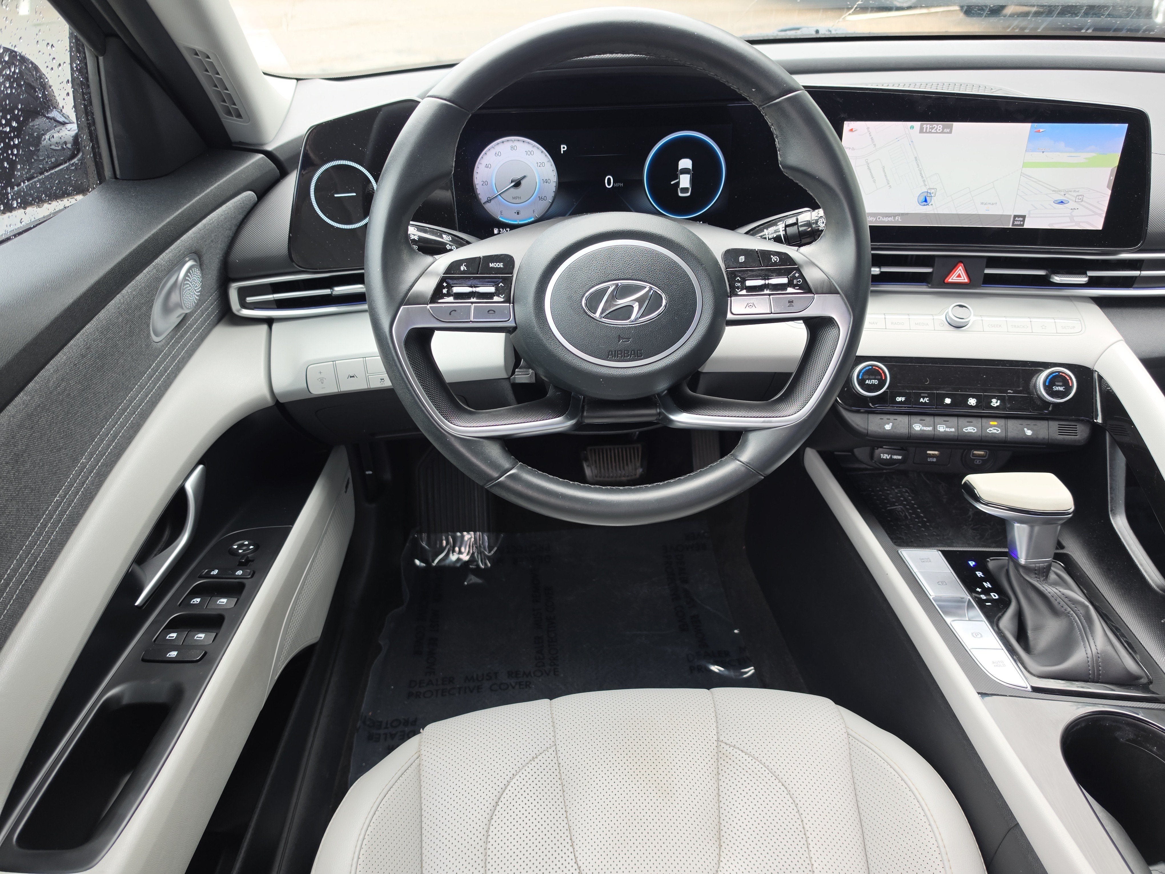 Used 2022 Portofino Gray Hyundai Limited image 13