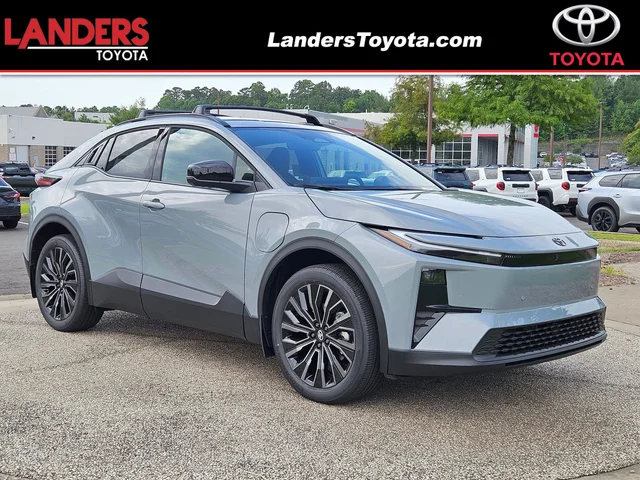 2026 Toyota C-HR XSE