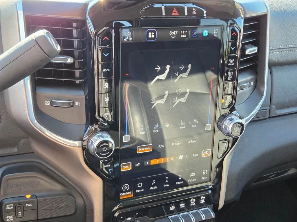 Used 2023 White Ram Laramie image 30