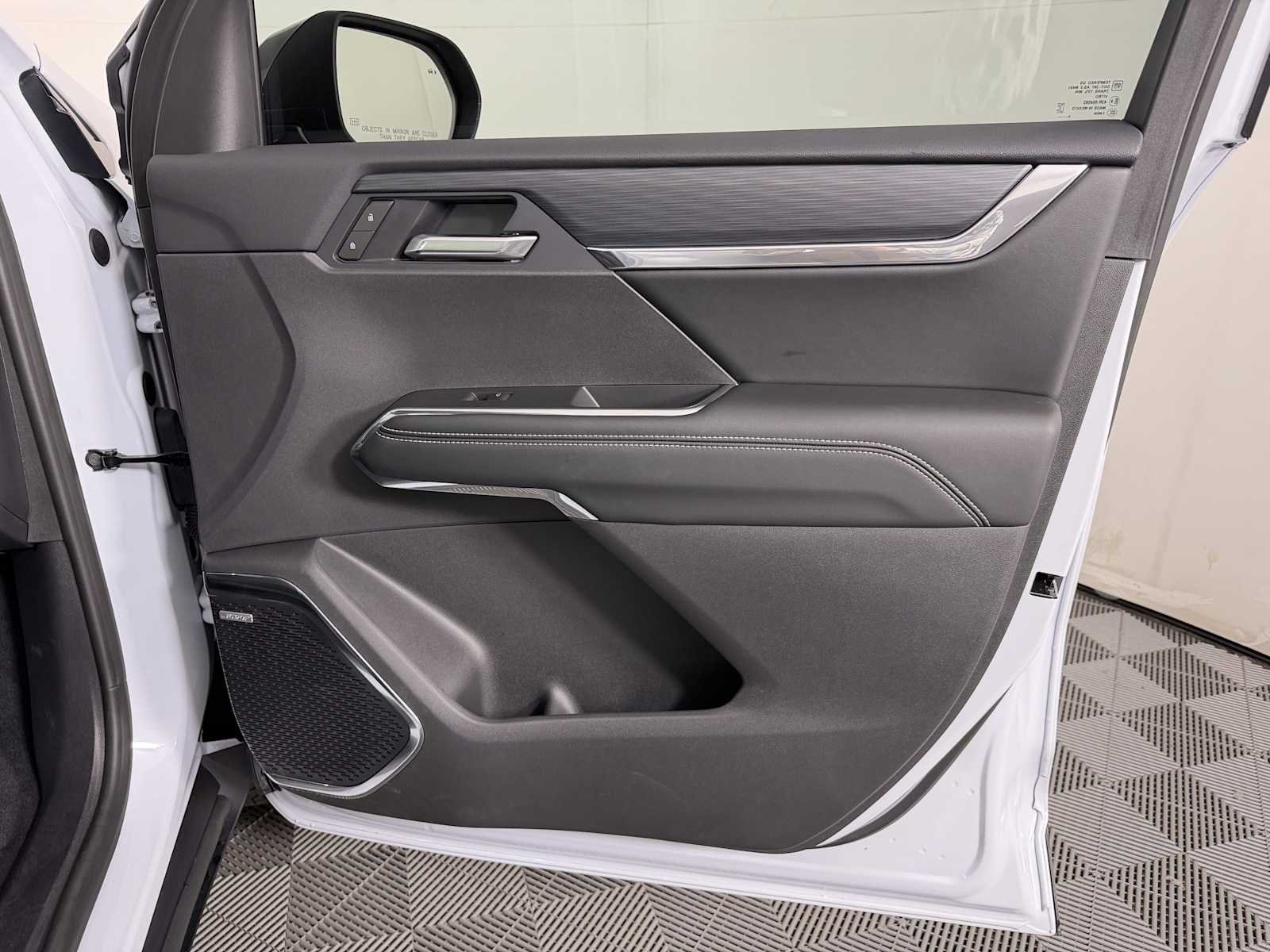 2026 GMC Acadia Elevation - Photo 12