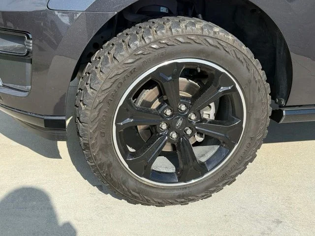 Used 2024 Gray Ford Limited image 4