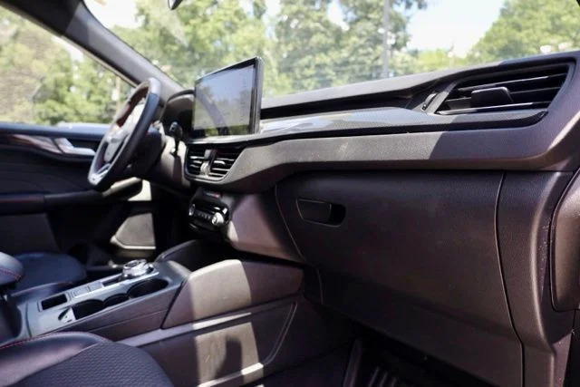 Used 2023 Silver Ford ST-Line image 39