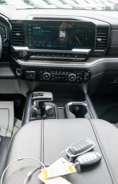 Used 2025 Red Chevrolet LTZ image 17