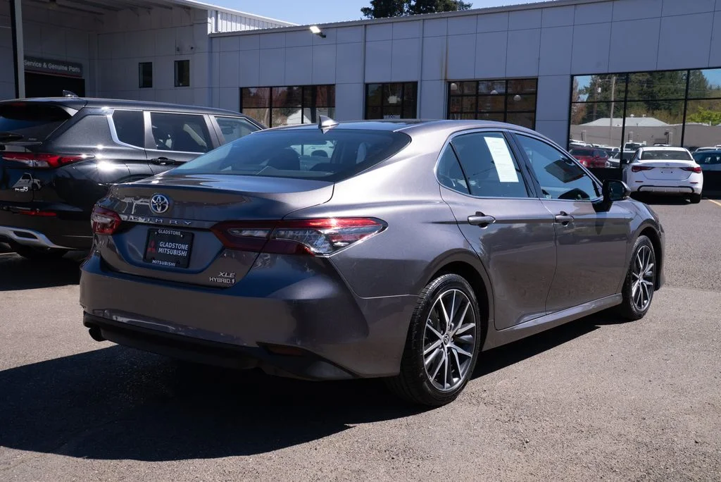 Used 2023 Gray Toyota XLE image 6