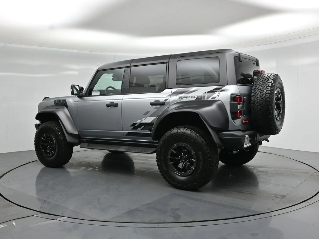 Used 2024 Silver Ford Raptor image 7