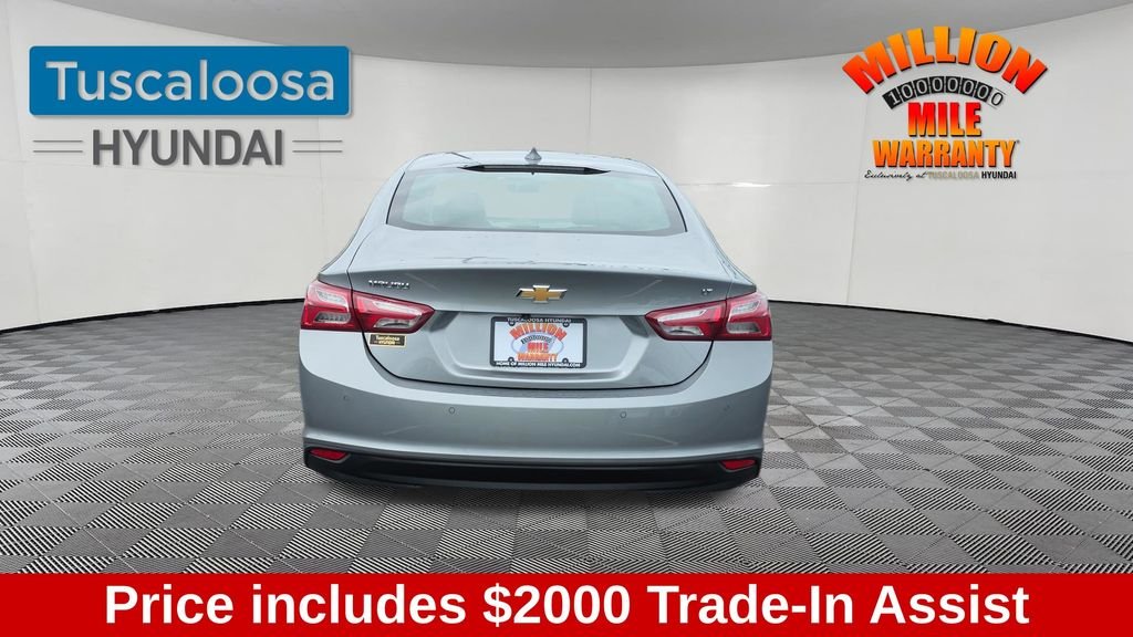 Used 2024 Gray Chevrolet LT image 7