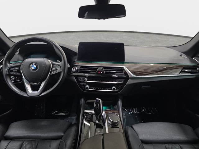 Certified Used 2023 Mineral White Metallic BMW 530i xDrive image 9