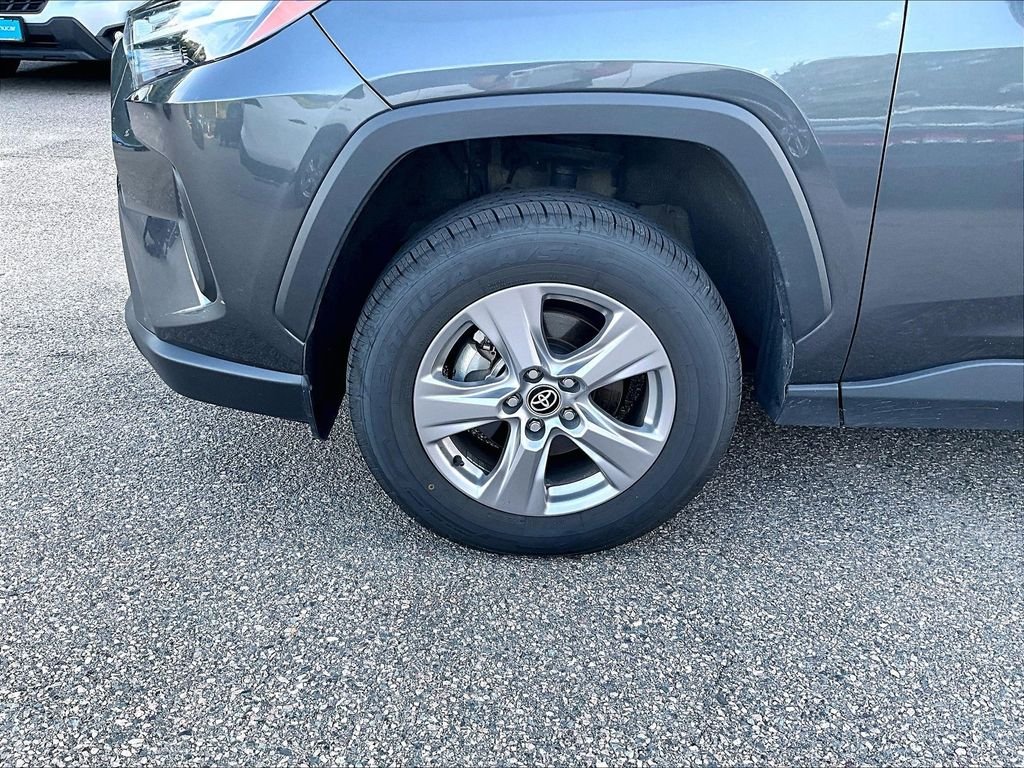 Used 2025 Gray Toyota XLE image 7