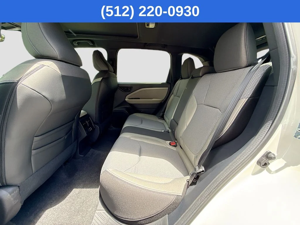 New 2026 CRYSTAL WHITE PEARL Subaru Premium image 30