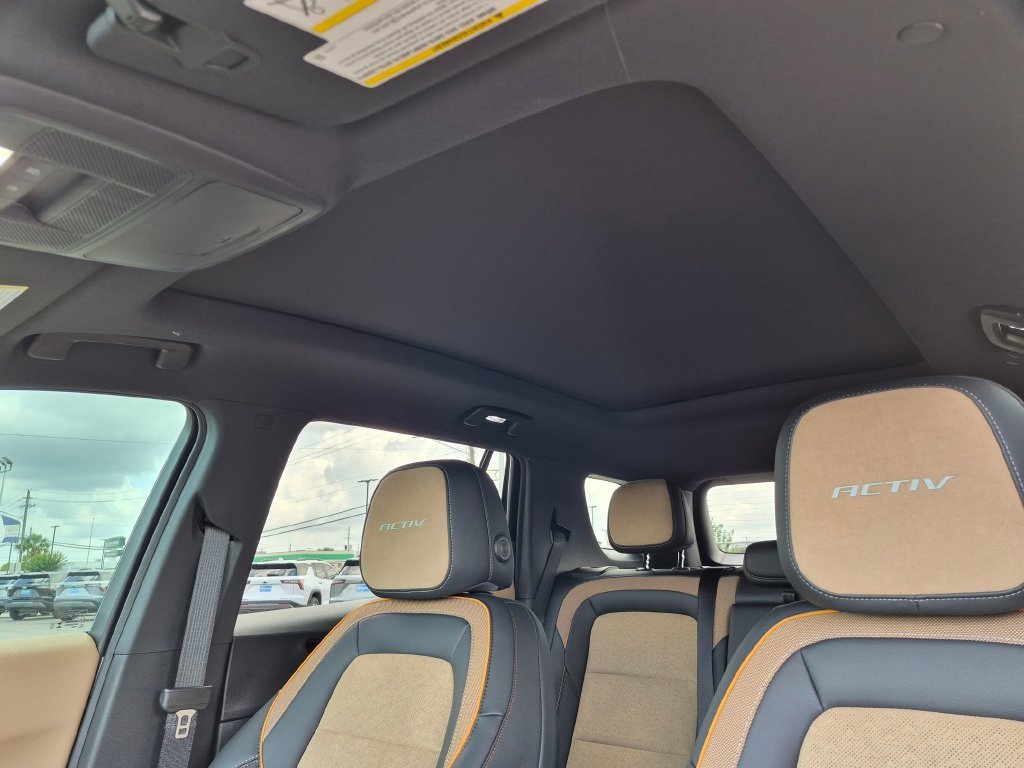 New 2026 Mosaic Black Metallic Chevrolet ACTIV image 18