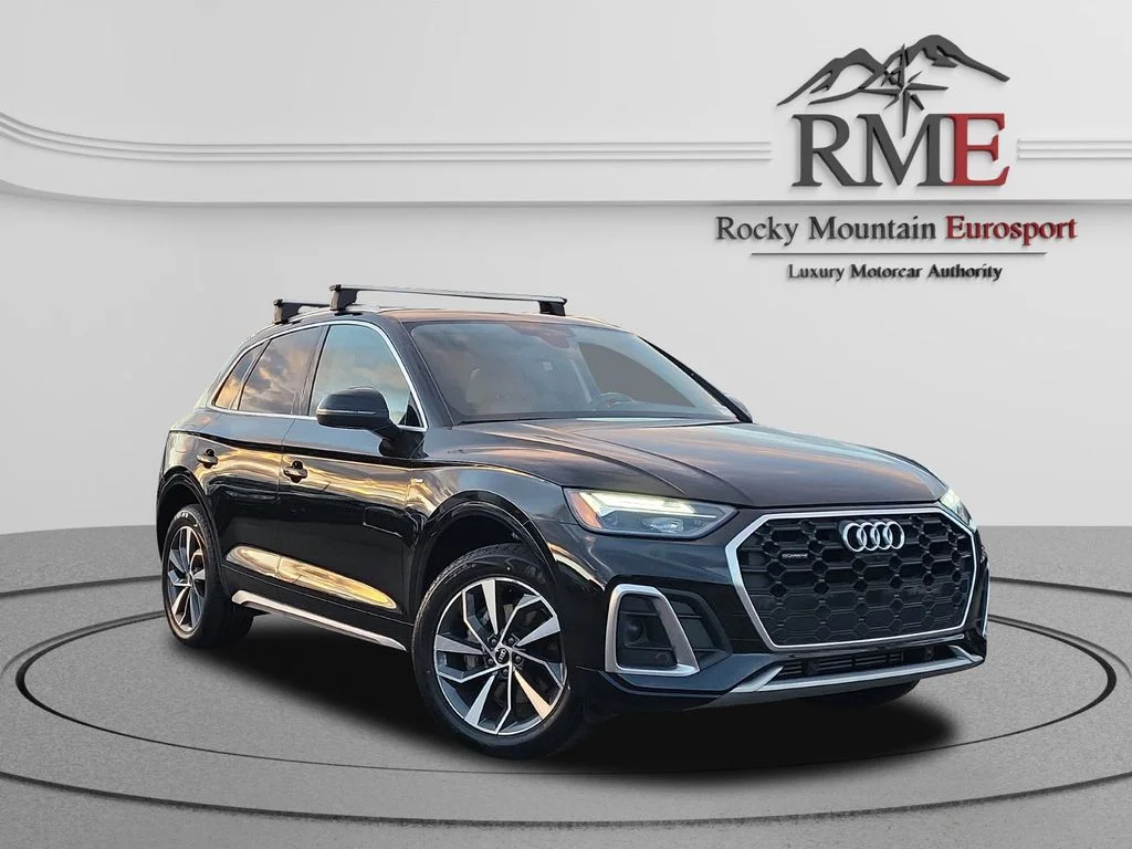 2022 Audi Q5 45 Premium Plus's photo