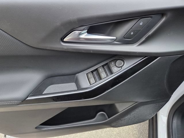 New 2026 Summit White Chevrolet LT image 9