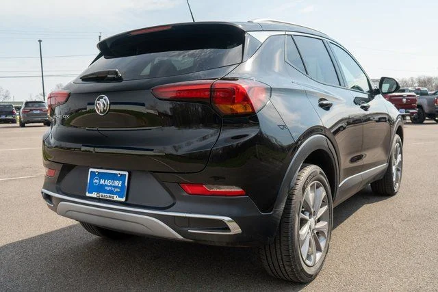 Used 2023 Black Buick Essence image 6