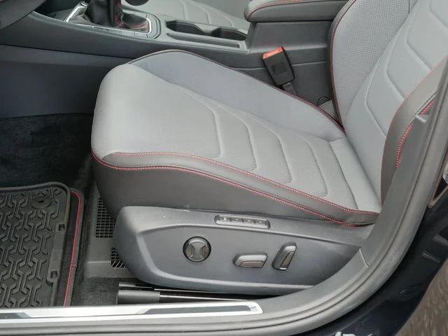 Certified Used 2025 Black Volkswagen 2.0T Autobahn image 14