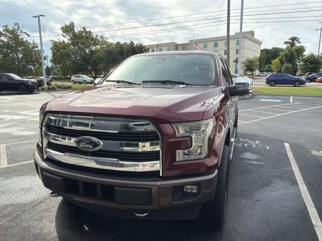Used 2017  Ford Lariat image 13