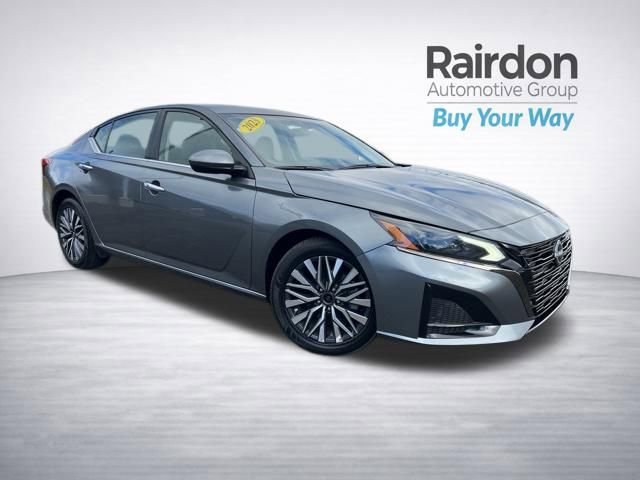 2023 Nissan Altima SV