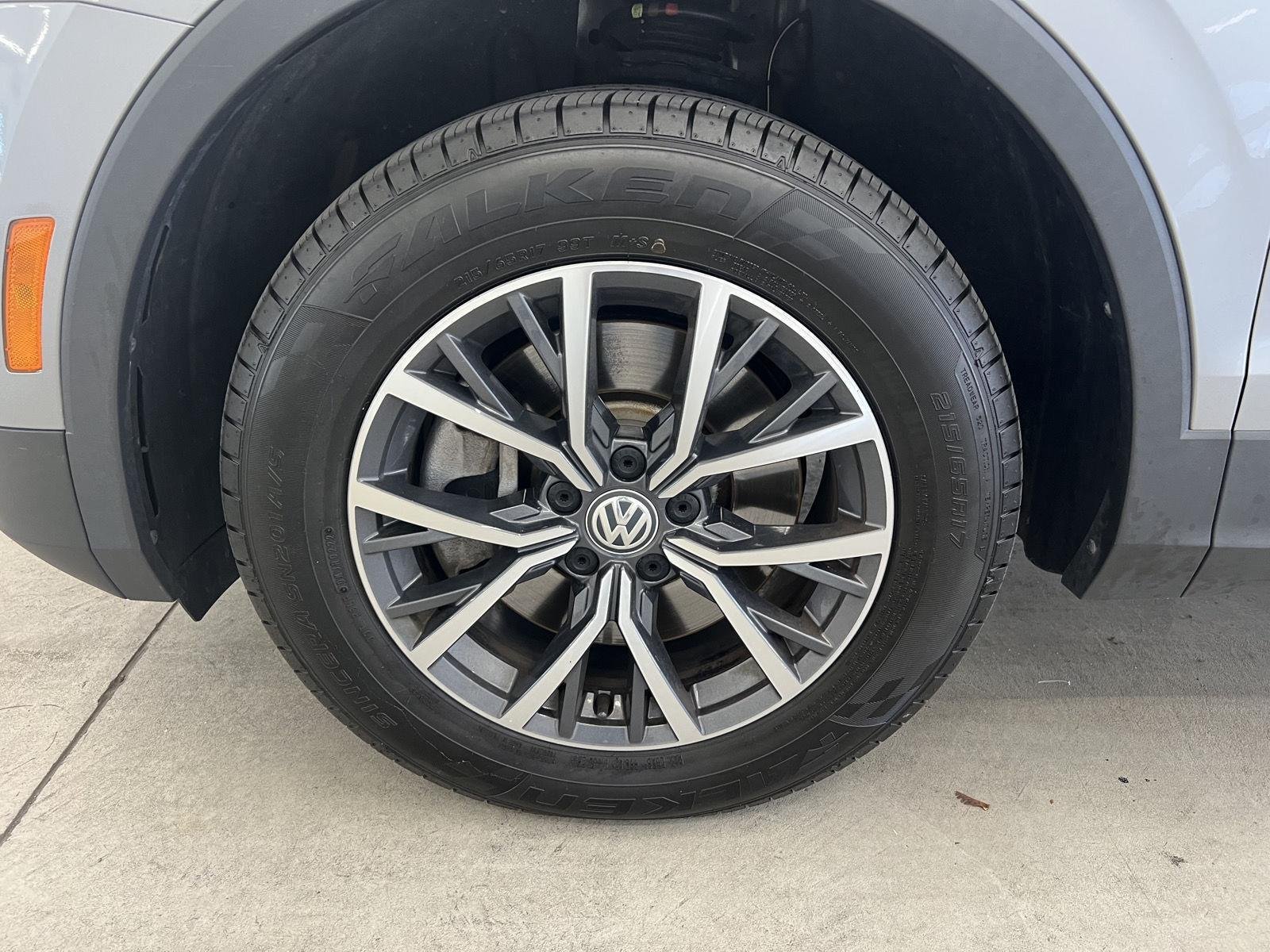 2020 Volkswagen Tiguan SE - Photo 7