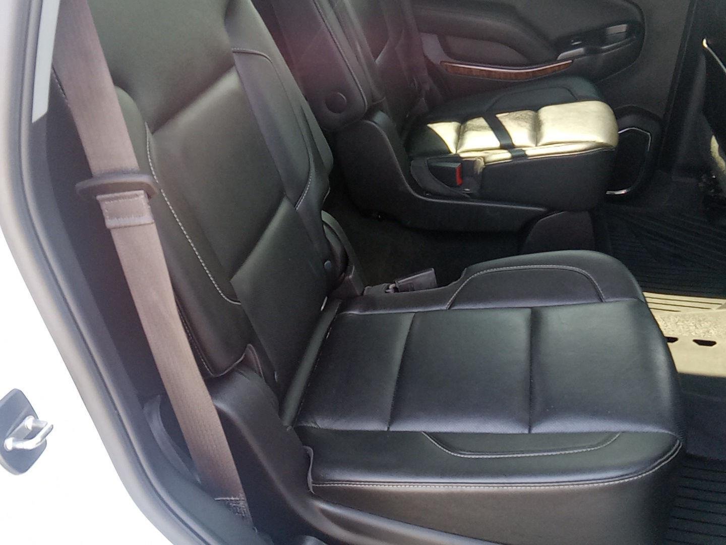 Used 2017 SUMMIT WHITE Chevrolet Premier image 3