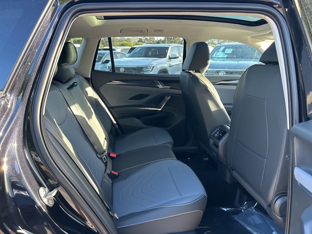 New 2026 Black Volkswagen 2.0T SE image 45