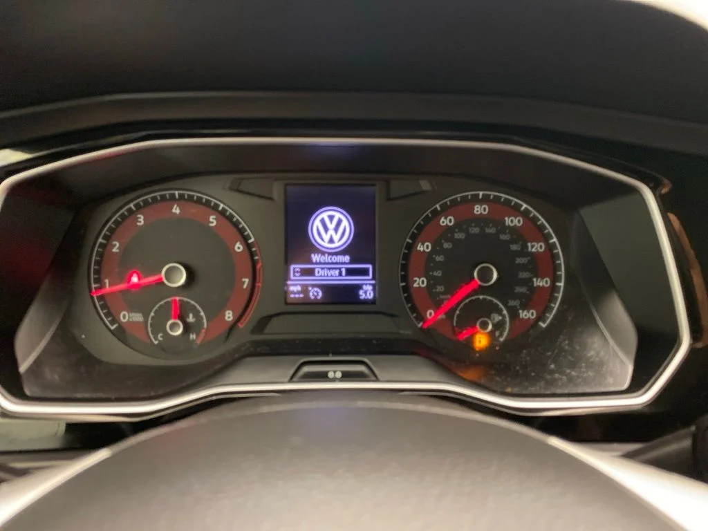 Used 2020 Silver Volkswagen 1.4T S image 13