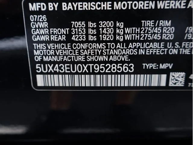 New 2026 Carbon Black Metallic BMW xDrive50e image 44